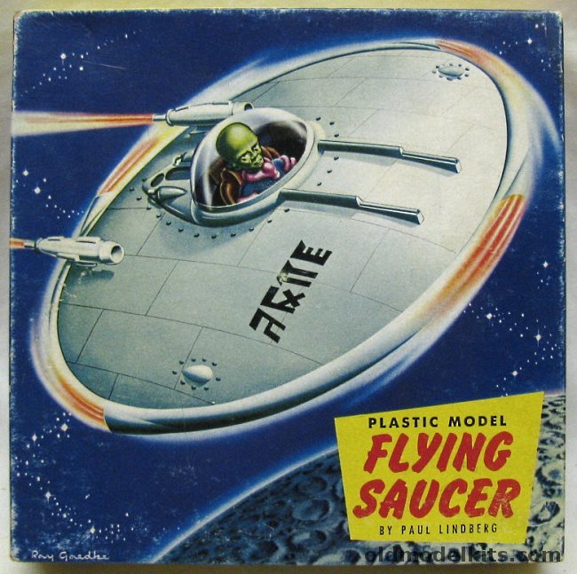 Lindberg 1/48 Flying Saucer, 517 plastic model kit